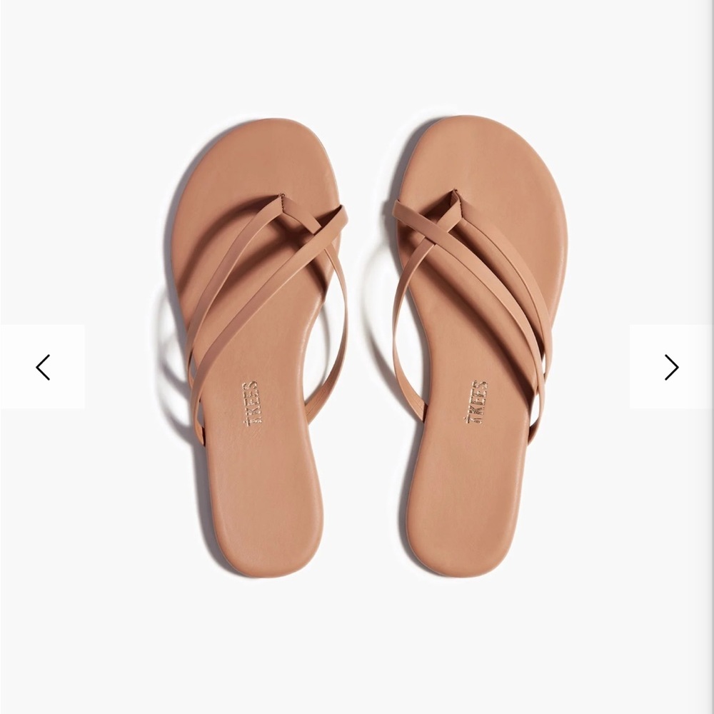New With Tags Tkees Liri Sandal in Hazelberry leather